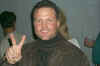 extra03.jpg (62148 bytes)